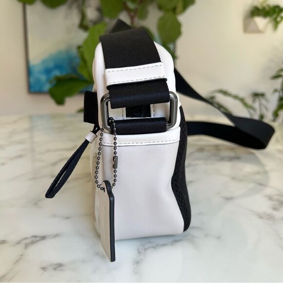 COACH Edge Crossbody In Signature Canvas & Leather 2338 Chalk White Black Bag - Picture 4 of 14